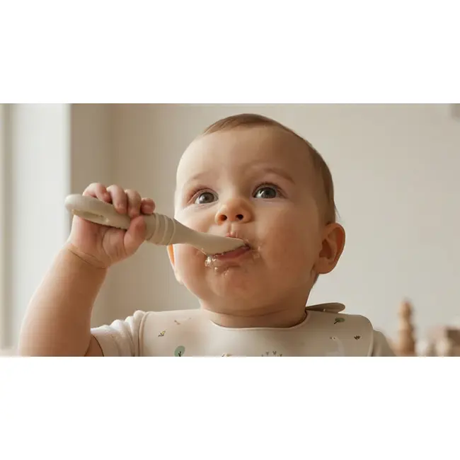 Furculita Si Lingura Babysteps   2in1, Silicon Alimentar 100%, Fara Bpa, Bps, Pvc Si Ftalati, Cream Pjbfl_c