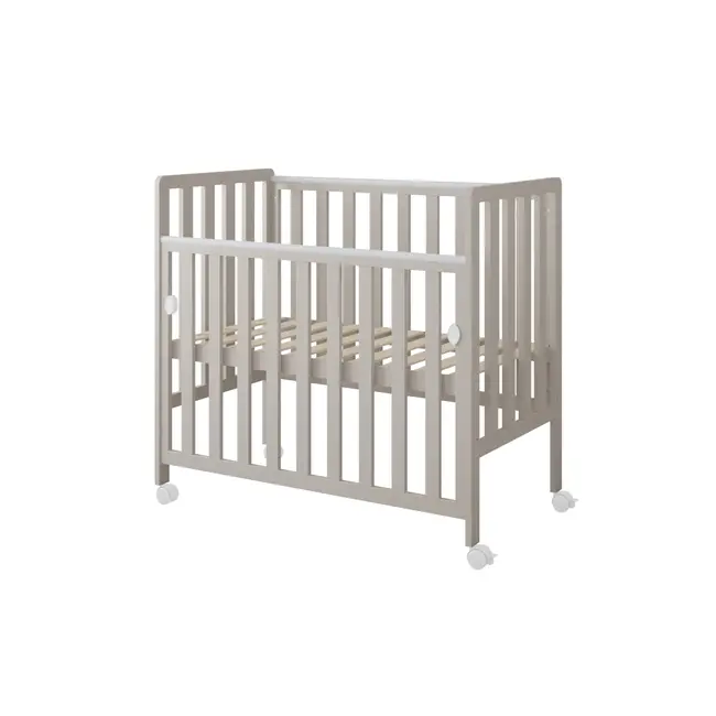 Patut Din Lemn Bambi Casmir 100a 50 Cm Laterala Culisanta    Roti Cu Blocare    Protectie Silicon Pentru Dentitie    En 716-1 Pjbbambi_c