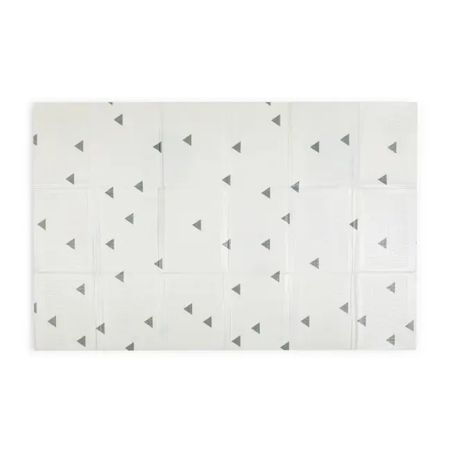 Covoras educativ, Petite&Mars, Campy L, Din spuma XPE non-toxica, Cu doua fete, Suprafata antiderapanta, 130x200 cm, Pliabil compact 40&times;32&times;21 cm, Model baloane si forme geometrice BYN434074