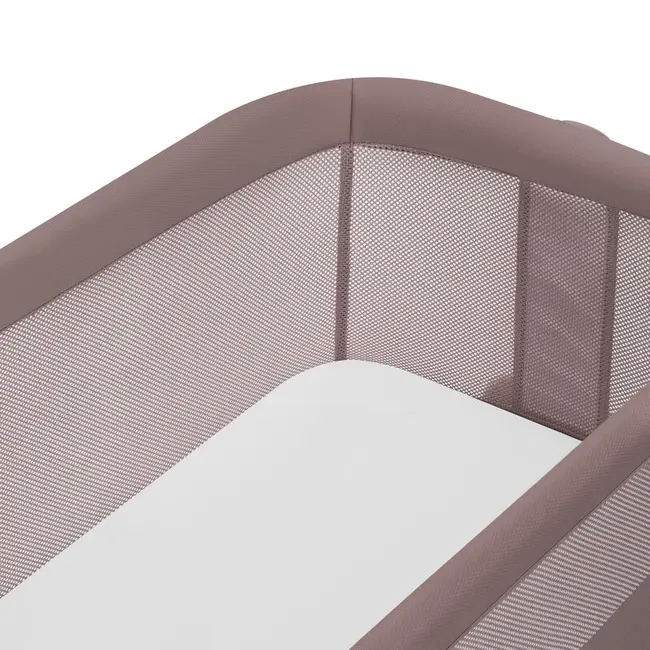 Patut co-sleeper, Lionelo, Luna, 2 in 1, Cu laterala culisanta, Cu setare unghiulara, Cu roti, Reglabil in 6 pozitii pe inaltime, Bej inchis BYNLO-LUNA_BEIGE_TAUPE