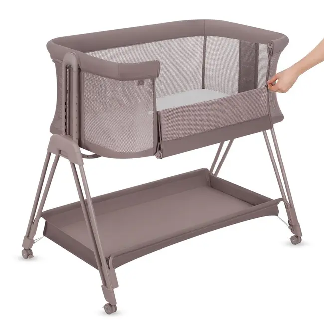 Patut co-sleeper, Lionelo, Luna, 2 in 1, Cu laterala culisanta, Cu setare unghiulara, Cu roti, Reglabil in 6 pozitii pe inaltime, Bej inchis BYNLO-LUNA_BEIGE_TAUPE