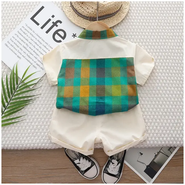 Costumas pentru baietei cu camasuta verde in carouri mdxbr13-r1