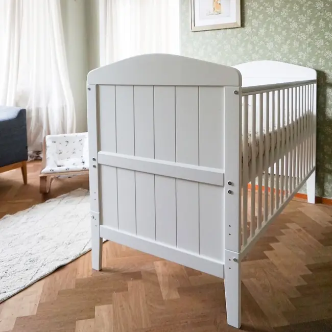 Patut Din Lemn Masiv, Transformabil Pentru Bebe Si Junior, Hampton 140 X 70 Cm Pjbhampton_140