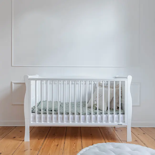 Patut Din Lemn Masiv, Transformabil Pentru Bebe Si Junior, Noble Alb, 140 X 70 Cm Pjbnoble_white_140