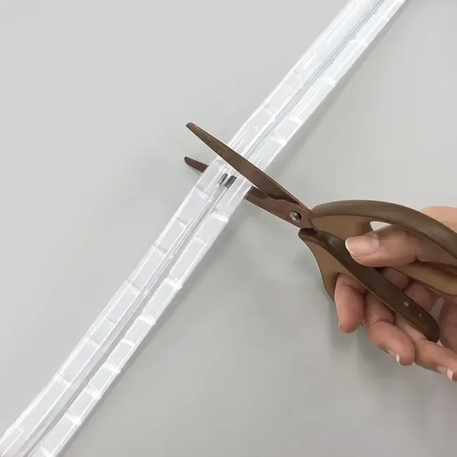 Protectie transparenta pentru muchii si colturi silicon 2m
