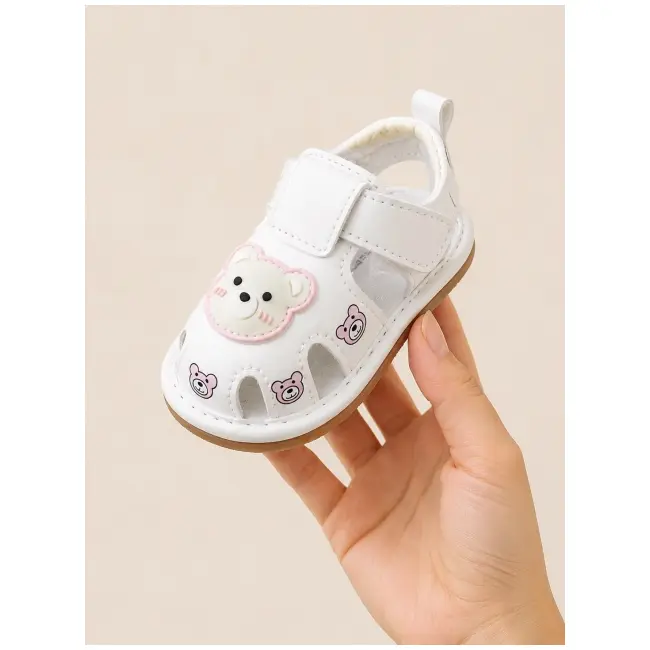 Sandalute cu piuitoare - ursulet simpatic snd13