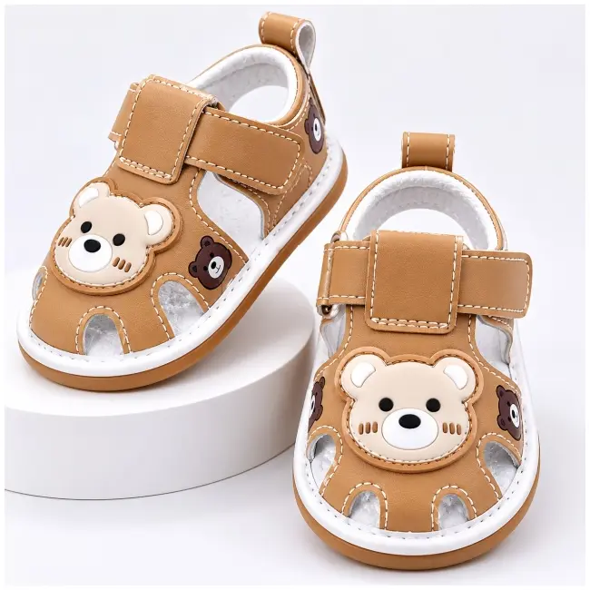 Sandalute maro cu piuitoare - happy cute bear snd14