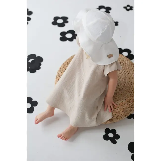 Palarie De Soare Din Muselina Babyly ,   Alb Lapte, Protectie Completa Cap-urechi-ceafa, Reglabila   0-3 Ani, Handmade Polonia Pjbc2791