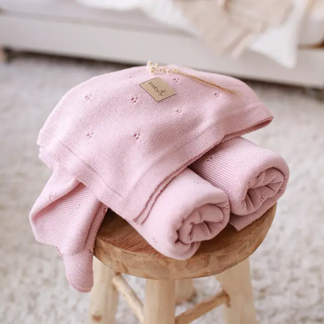 Paturica Premium Din Lana Merino Certificata Babyly ,   Roz Pudrat, 75a 100 Cm, Antialergica, Termoreglanta, Handmade Polonia   Nou-nascut+ Pjb97027