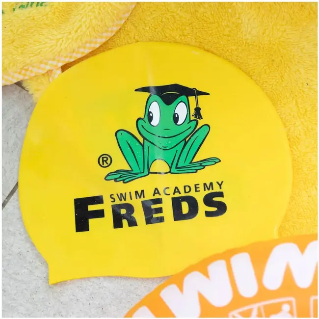 Casca de inot din silicon freds swim academy, model cu imprimeu