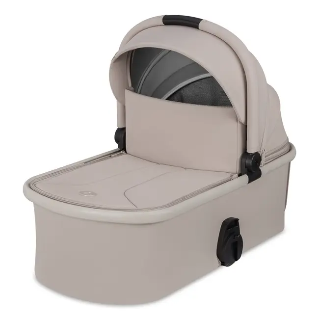 Carucior 2 in 1, Lionelo, Layla, Pana la 22 kg, Cadru aluminiu, Cu landou intarit si salteluta din spuma AirDots, Reversibil, Cu ventilatie 3D, Cu accesorii, EN1888-1, EN1888-2, EN1466, Bej BYNLO-LAYLA_2IN1_BEIGE_SAND