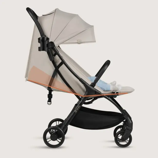 Carucior sport, Lionelo, Agia, 7.3 kg, Ultracompact, Pliere rapida cu o mana, Suport pentru biberon inclus, Sezutul lat si confortabil, 6-48 luni, Sustine 22 kg, Bej BYNLO-AGIA_BEIGE_SAND