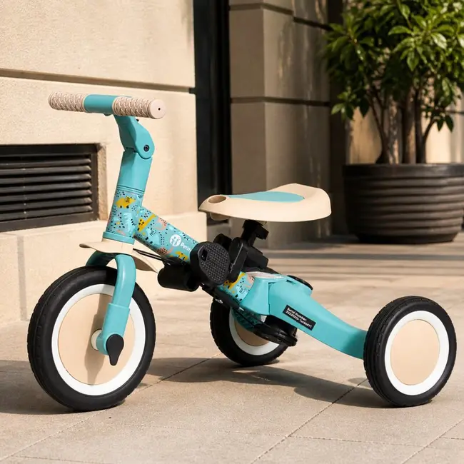 Tricicleta, Petite&Mars, Turbo, Editie limitata, 5 in 1, Multifunctionala, Vehicul de impins, Bicicleta cu/fara pedale, Cu maner de ghidaj, Detasabil, Roti din cauciuc, Pana la 25 kg, 1.5-5 ani, Dino Park BYN613383