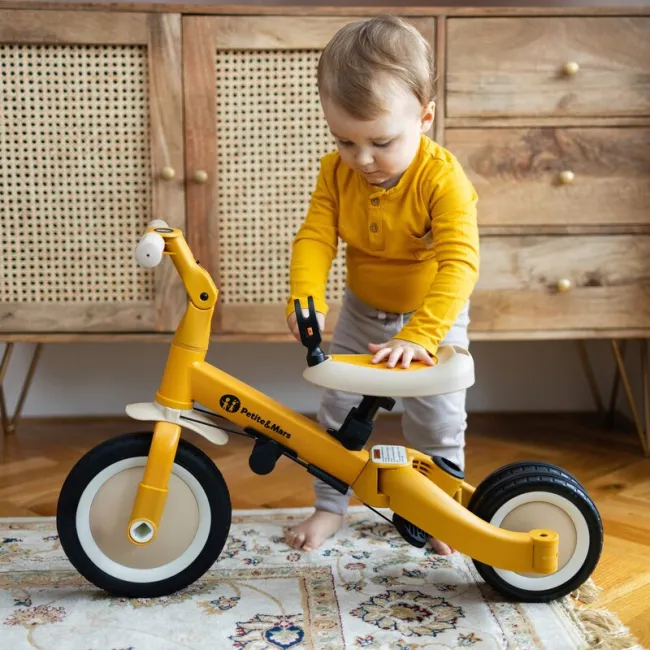 Tricicleta, Petite&Mars, Turbo, Editie limitata, 5 in 1, Multifunctionala, Vehicul de impins, Bicicleta cu/fara pedale, Cu maner de ghidaj, Detasabil, Roti din cauciuc, Pana la 25 kg, 1.5-5 ani, Rosy Wilderness BYN613359