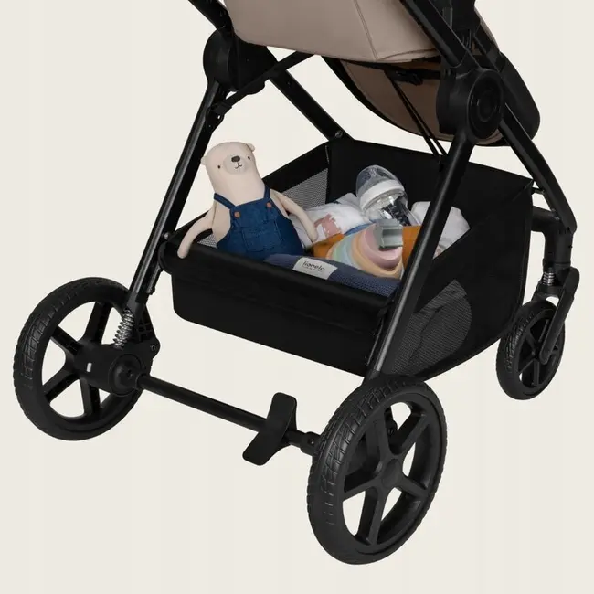 Carucior 3 in 1, Lionelo, Greet, Pana la 15 kg, Cadru aluminiu, Cu landou si salteluta moale, Cu scoica auto, Reversibil, Cu accesorii, Maner, suport pentru picioare, spatar reglabile, Bej BYNLO-GREET_BEIGE_TAUPE