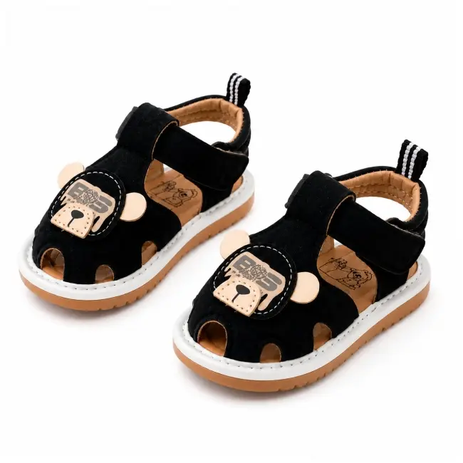 Sandale cu piuitoare, talpa moale, flexibila, model happy bear, baieti, negru snd5-11-1