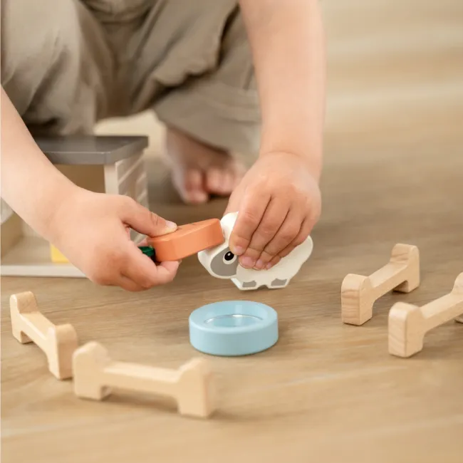 Set de joaca din lemn Tiny Farm Done by Deer Sheepy Multicolor