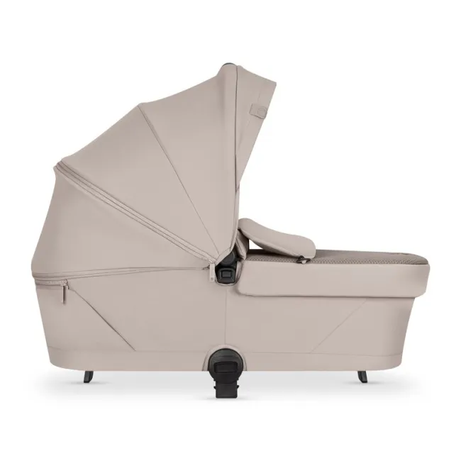 Carucior 2 in 1, Lionelo, Sia Flex, 7.6 kg, Include landou pliabil pe cadru, Ultracompact, Pliere rapida cu o mana, Copertina UPF50+, Cu accesorii incluse, 0-48 luni, Sustine 22 kg, Bej BYNLO-SIA_FLEX_BEIGE_SAND
