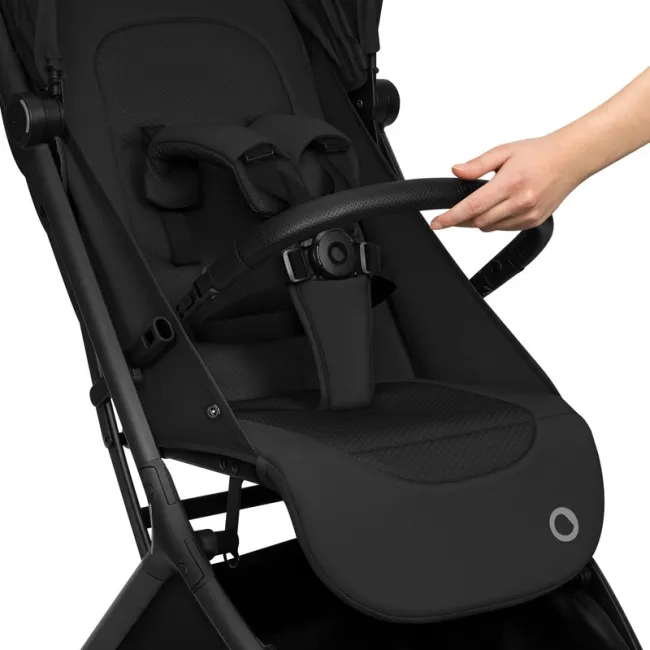 Carucior 2 in 1, Lionelo, Sia Flex, 7.6 kg, Include landou pliabil pe cadru, Ultracompact, Pliere rapida cu o mana, Copertina UPF50+, Cu accesorii incluse, 0-48 luni, Sustine 22 kg, Negru BYNLO-SIA_FLEX_BLACK_ONYX