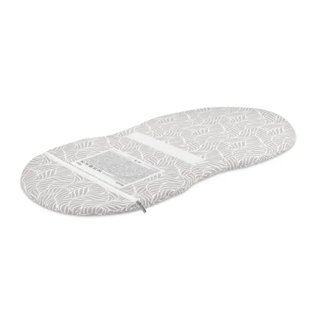 Patut si balansoar portabil Lionelo, Gaya 2 in 1, cu functie de leganat si muzica, 3 viteze de leganat reglabile, saltea T25, controlat prin telecomanda sau panou, pana la 9 kg, 0 luni+, 93 x 68 x 81 cm, bej sand BYNLO-GAYA_BEIGE_SAND