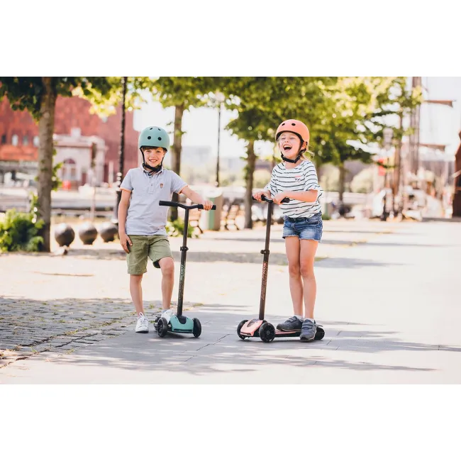 Trotineta Premium Copii Scoot  Ride Highwaykick 5 Led Peach ,   Reglabila, Roti Luminoase, 5 Ani+, Pana La 80 Kg Pjb96436