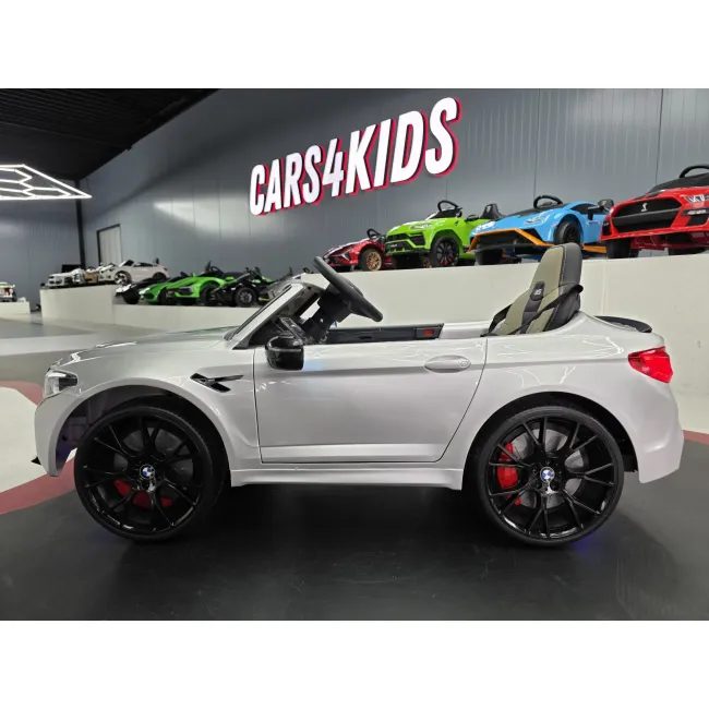 Mae Ina Electrica Bmw M5 24v Gri Metalic, Licenta Oficiala ,   Telecomanda 2.4g, Scaun Piele Pjbc4k118grijs