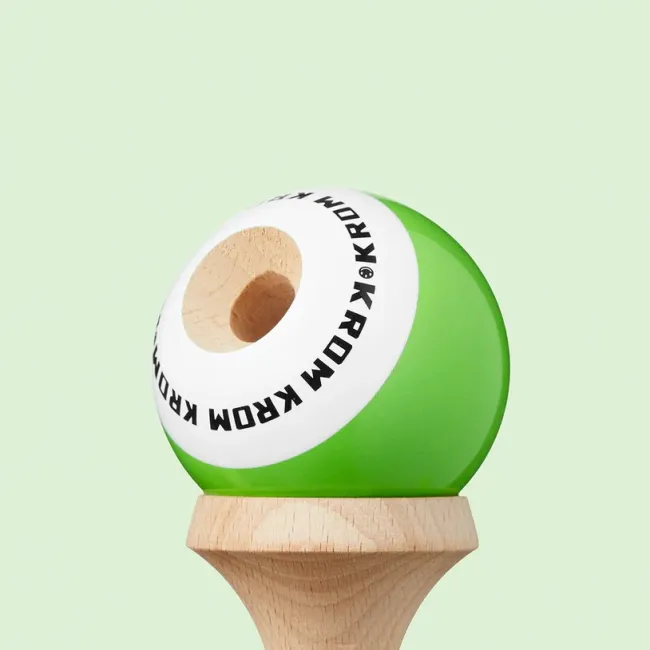 Joc de indemanare Kendama Krom originala - Verde