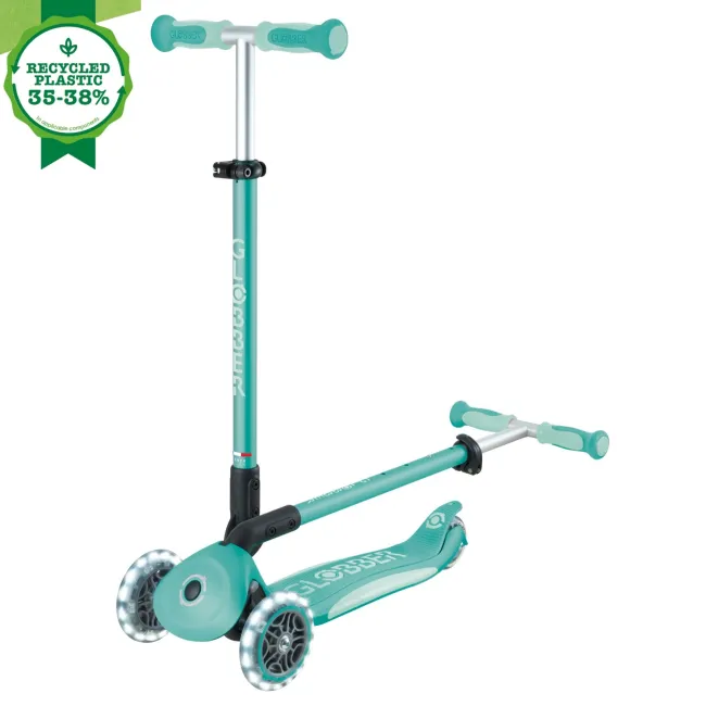 Trotineta Globber GO UP DELUXE ECOLOGIC 3 in 1, ghidon si scaun ajustabile pe inaltime, roti cu lumini, culoare verde FUNK646-706-1