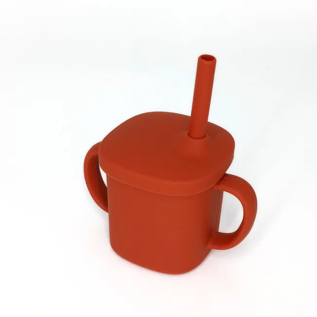 Cana cu pai si capac din silicon, Coccorito, Red