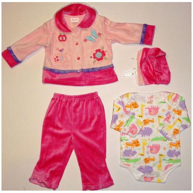 Set hainute colorate bebeluse - 14065A