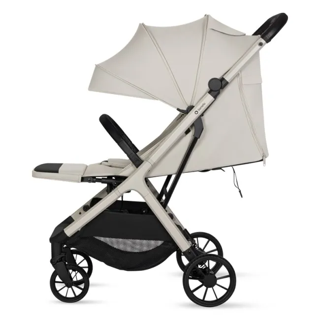 Carucior sport, Lionelo, Cloe Plus, Cu accesorii, Cadru din aluminiu, Pana la 22 kg, Usor, Pliere compacta pentru avion, cu o singura mana, Ideal pentru toate tipurile de suprafete, 6 luni+, Bej BYNLO-CLOE_PLUS_BEIGE_SAND