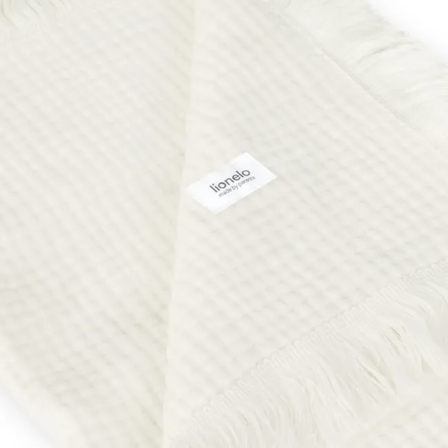 Muselina, Lionelo, Din bumbac, Lavabila la masina de spalat, Dimensiune mare 70x100 cm, Bej BYNLO-MUSLIN_BLANKET_NATURAL_CREAM