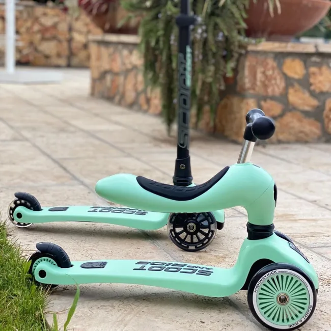 Trotineta Copii Pliabila, Reglabila, Roti Luminoase, Highwaykick 3 Led Kiwi, 3-6 Ani, Pana La 50 Kg, Scoot  Ride Pjb96359