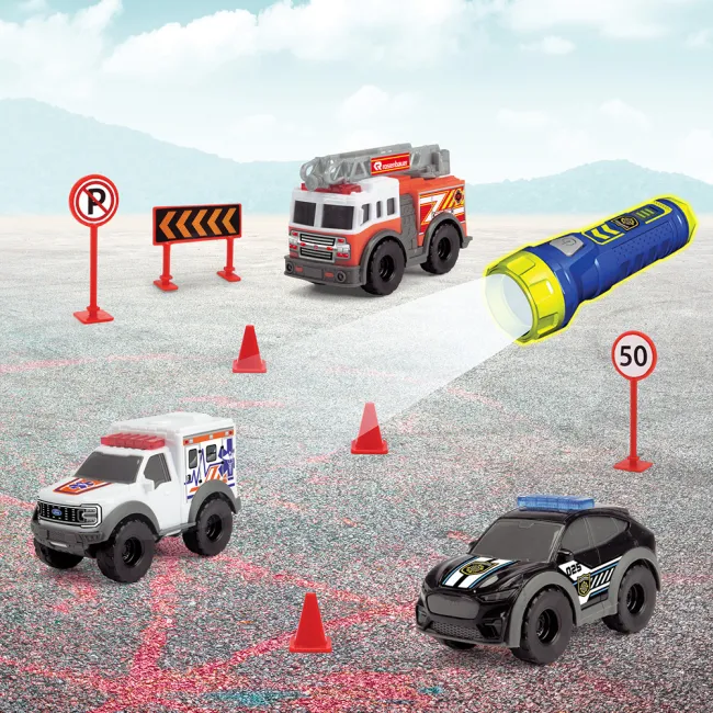 Set Dickie Toys Micro SOS Playset cu 3 masinute si 7 accesorii HUBS203714024