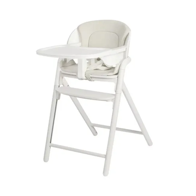 Scaun de masa multifunctional Celia Close&Cosy, Lionelo, Din lemn de fag, 6 luni- adult, Reglabil pe inaltime, Spatar lat, Sezut ergonomic, Tavita silicon, Suport de picioare reglabil, Greutate maxima 90 Kg, Alb BYNLO-CELIA_CLOSE&COSY