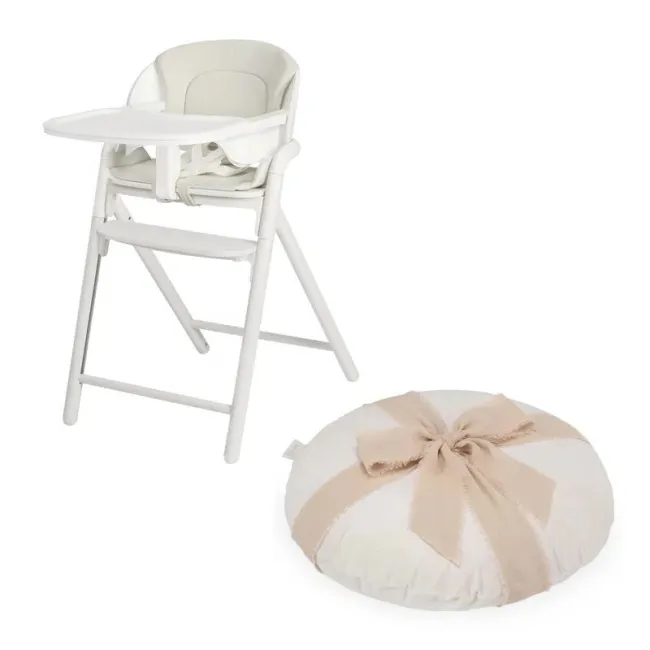 Scaun de masa multifunctional Celia Close&Cosy, Lionelo, Din lemn de fag, 6 luni- adult, Reglabil pe inaltime, Spatar lat, Sezut ergonomic, Tavita silicon, Suport de picioare reglabil, Greutate maxima 90 Kg, Alb BYNLO-CELIA_CLOSE&COSY