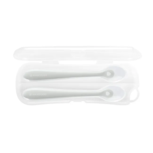 Set 2 lingurite din silicon alimentar cu carcasa de protectie, de la 4 luni+, Sand