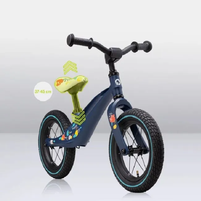 Bicicleta fara pedale, Lionelo, Bart Air, Usoara, Cu roti gonflabile, Cu cadru din magneziu, Cu ghidon si sa reglabile, Greutate 3.8 Kg, 12 inch, Conform cu standardul european de securitate EN71, Albastru BYNLOE-BART_AIR_BLUE_NAVY