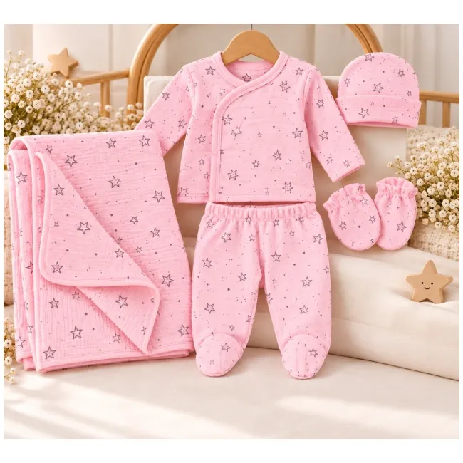 Costumas bumbac fete 5 piese roz cu imprimeu stelute set complet bebelusi maneca lunga si caciulita sbshsn677
