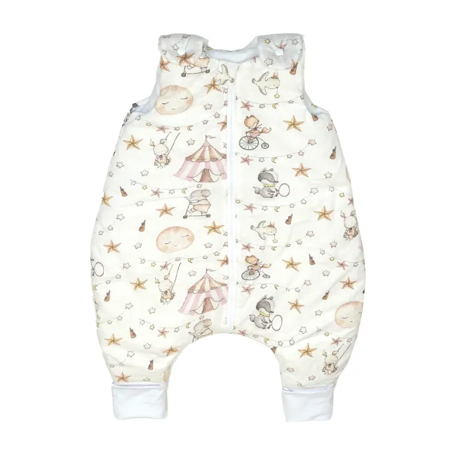 Sac De Dormit Cu Picioare Amy Circul De Sub Stele, Bumbac, 2.5 Tog, Marimea L (104-110cm), 78x54cm ,   Cu E Osete Integrate Pjb84800
