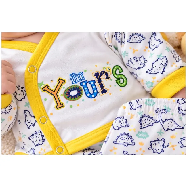 Set nou-născut băiețel 5 piese, alb cu galben, imprimeu dinozauri, bluză, pantaloni, căciuliță, bavetă și mănuși mtr32sbs-3