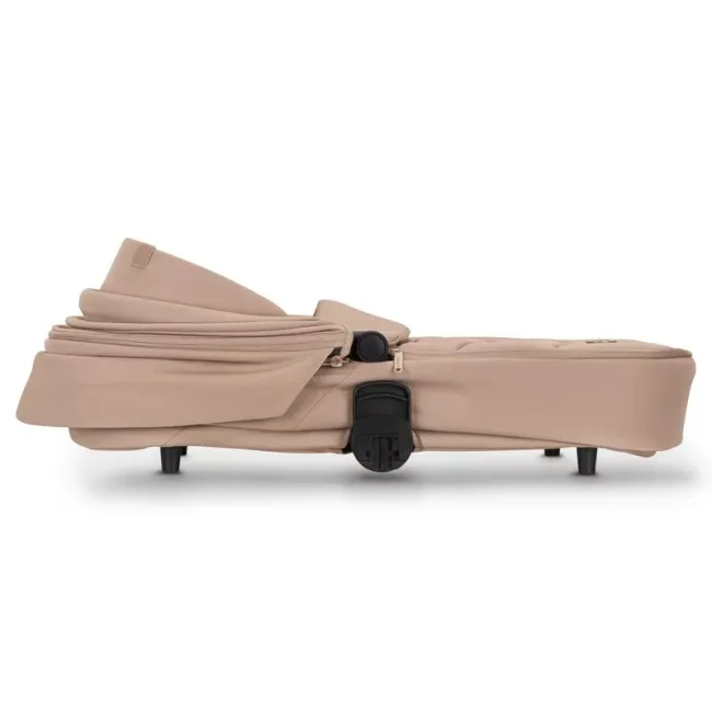Carucior 2 in 1, Lionelo, Carmine, Parte sport si Landou anti-reflux, Salteluta ventilata, Reglare spatar, Suport de picioare, Maner reglabil, Sustine 22 kg, Cu accesorii, 0 luni+, Bej BYNLO-CARMINE_2IN1_BEIGE_SAND
