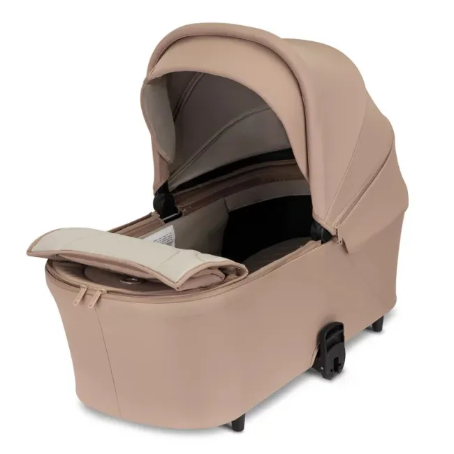 Carucior 2 in 1, Lionelo, Carmine, Parte sport si Landou anti-reflux, Salteluta ventilata, Reglare spatar, Suport de picioare, Maner reglabil, Sustine 22 kg, Cu accesorii, 0 luni+, Bej BYNLO-CARMINE_2IN1_BEIGE_SAND