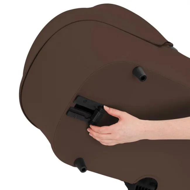 Carucior 2 in 1, Lionelo, Carmine, Parte sport si Landou anti-reflux, Salteluta ventilata, Reglare spatar, Suport de picioare, Maner reglabil, Sustine 22 kg, Cu accesorii, 0 luni+, Maro BYNLO-CARMINE_2IN1_BROWN_CHOCOLATE