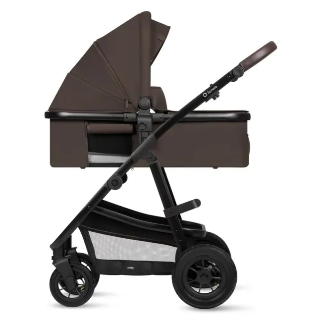 Carucior 3 in 1, Lionelo, Amber, Cadru aluminiu, Cu landou intarit si salteluta moale, Cu scoica auto testata ADAC, Reversibil, Cu accesorii, Geanta parinti, Pana la 22 kg, Maro BYNLO-AMBER_3IN1_BROWN_CHOCOLATE