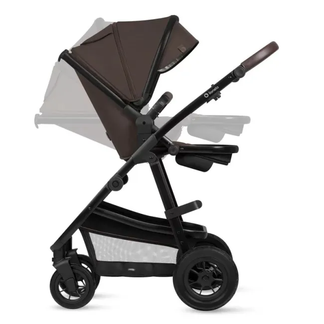 Carucior 3 in 1, Lionelo, Amber, Cadru aluminiu, Cu landou intarit si salteluta moale, Cu scoica auto testata ADAC, Reversibil, Cu accesorii, Geanta parinti, Pana la 22 kg, Maro BYNLO-AMBER_3IN1_BROWN_CHOCOLATE
