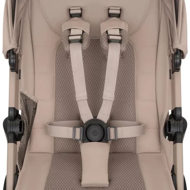 Carucior sport, Lionelo, Bett, Compact, Pliere rapida cu o mana, Copertina impermeabila UPF50+, Cu organizator ThermBag si accesorii, 6-48 luni, Sustine 22 kg, Bej Sand BYNLO-BETT_BEIGE_SAND
