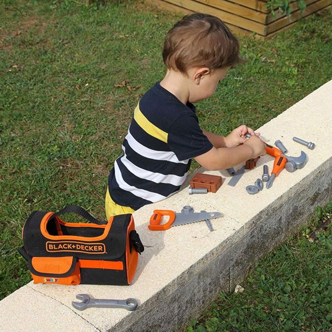 Jucarie smoby gentuta black & decker cu unelte hubs7600360142