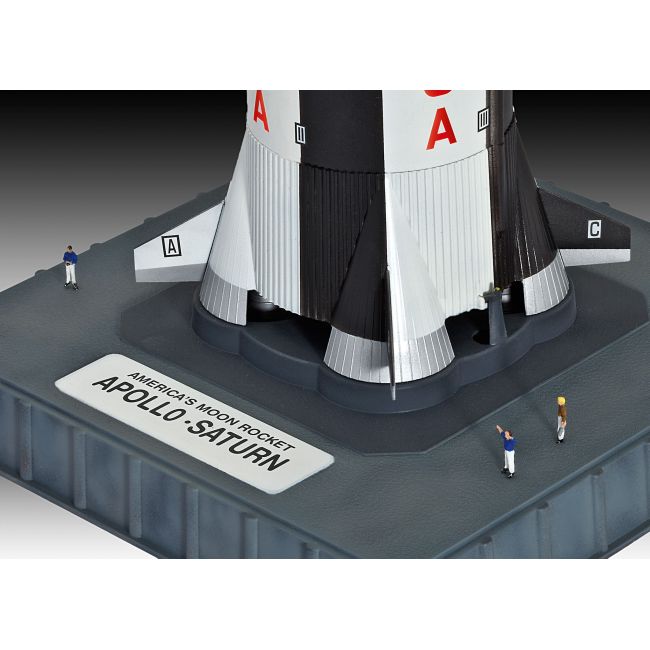 REVELL Apollo Saturn V - VRNRV4909