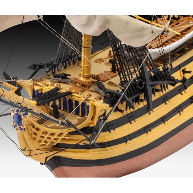 REVELL Gift Set "Battle of Trafalgar" VRNRV5767